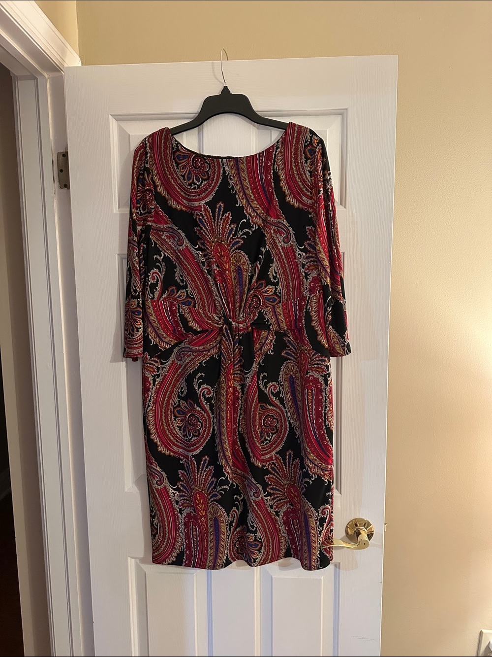 Jones New York Black and Red Paisley Long Sleeve Dress